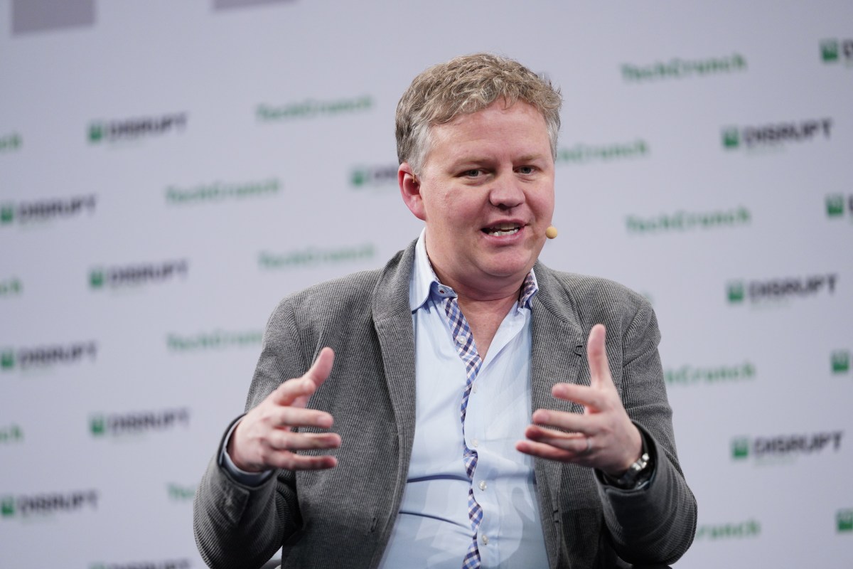 Cloudflare сократит около 1,100 сотрудников после резкого роста внутреннего использования AI