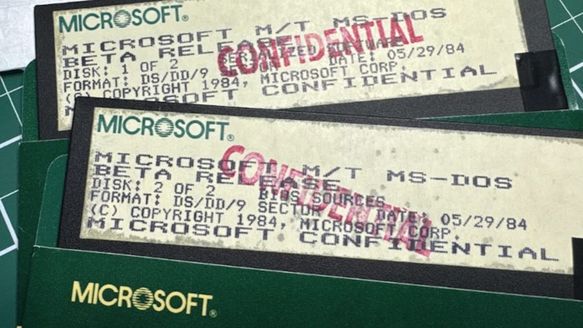 Microsoft открыла исходный код PC — DOS 1.00: Глубокое погружение в истоки эры персональных компьютеров