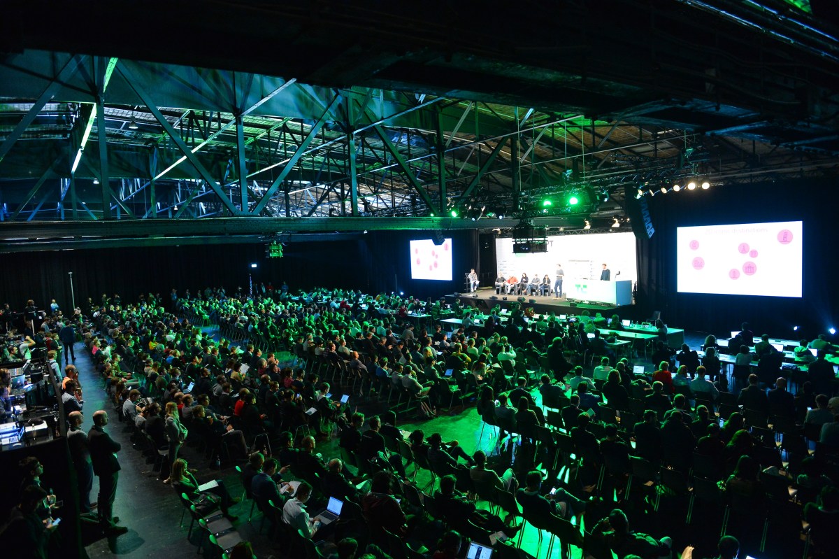 Последние 24 часа: Сэкономьте до 500 долларов на пропуске TechCrunch Disrupt 2026