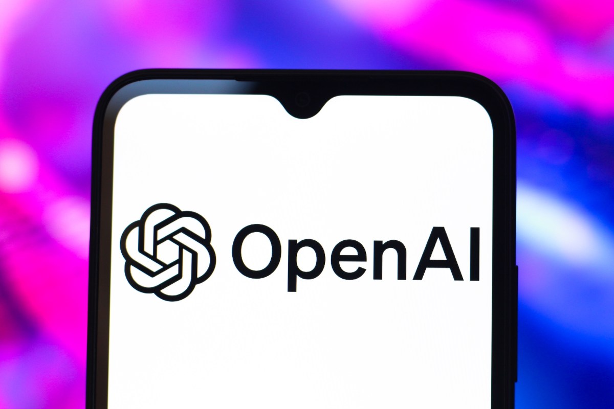 OpenAI разрабатывает ИИ-смартфон для замены традиционных мобильных приложений