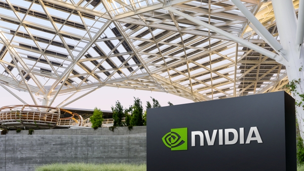 NVIDIA отчиталась о рекордной выручке, увеличила дивиденды и расширила программу выкупа