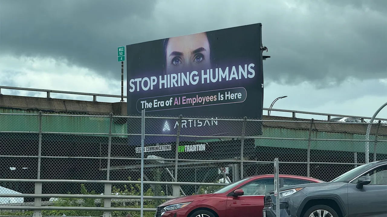 Cartel de Artisan en el metro de Nueva York que propone reemplazar empleados por IA provoca indignación