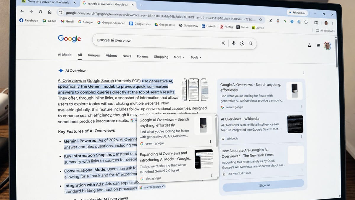 Google anunció el 6 de mayo de 2026 una actualización de IA Overviews que incorpora 'Expert Advice' —comentarios breves