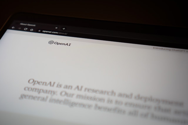 Альтман на суде: Маск требовал контроля над OpenAI и повлиял на культуру лаборатории